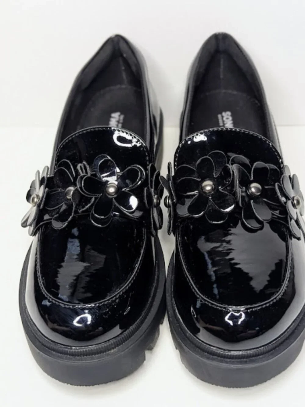 Sonoma Black Patent Floral Lug Sole Loafers Girls Size 3 Price